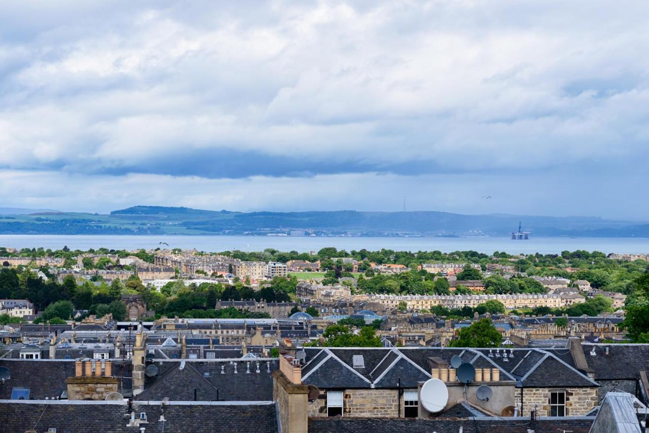 Joivy Luxury Flats On George Street Apartment Edinburgh