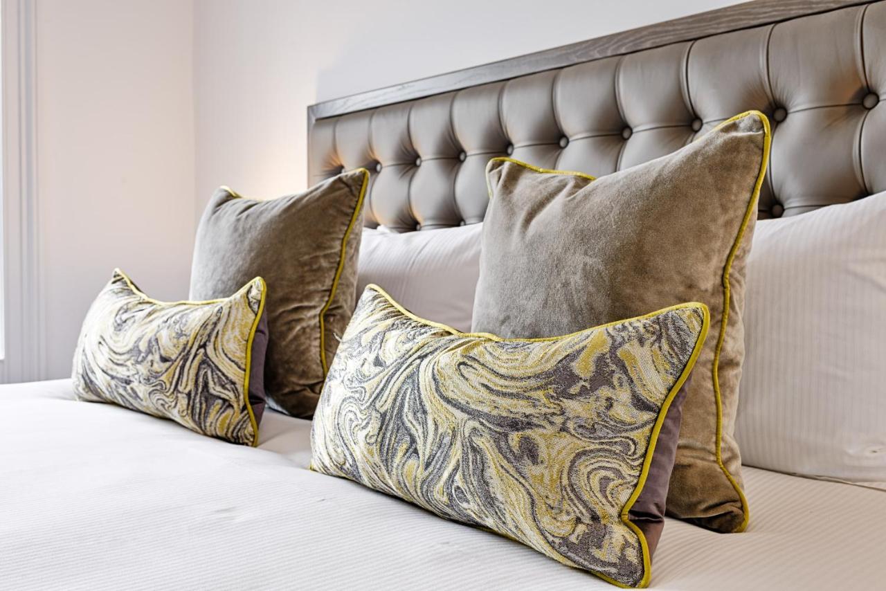 Joivy Luxury Flats On George Street * Edinburgh