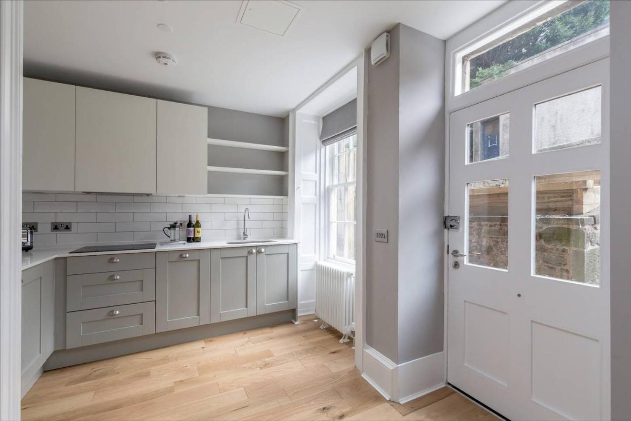Appartement Joivy Luxurious 2br Near Haymarket Station Édimbourg