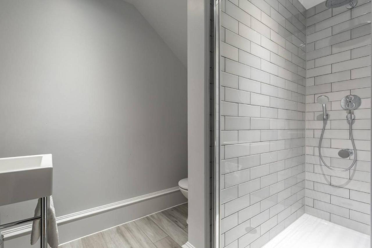 Joivy Luxurious 2br Near Haymarket Station Édimbourg