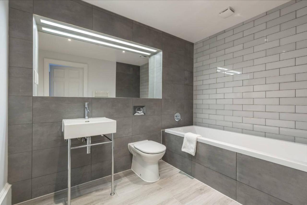 Joivy Luxurious 2br Near Haymarket Station