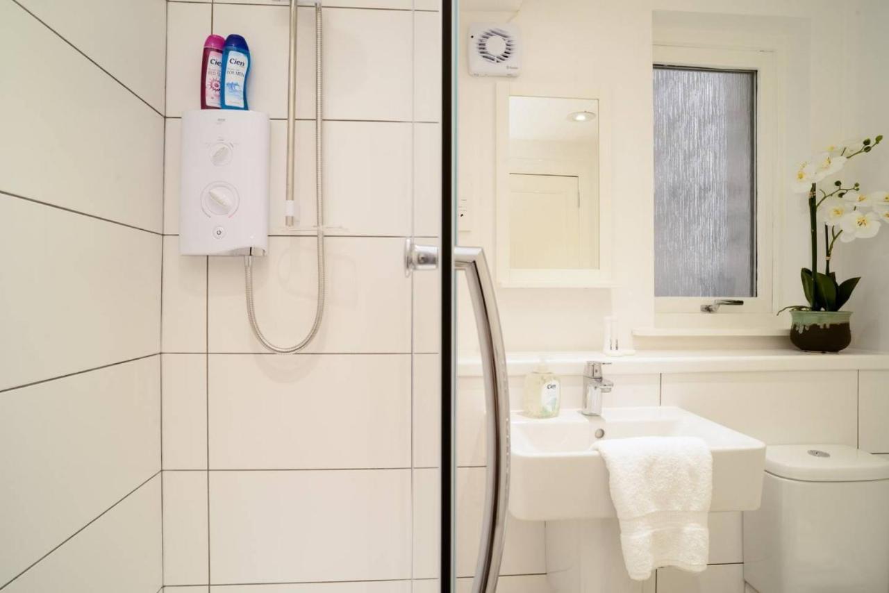 Altido Lovely For 4 With Free Parking * Edinburgh