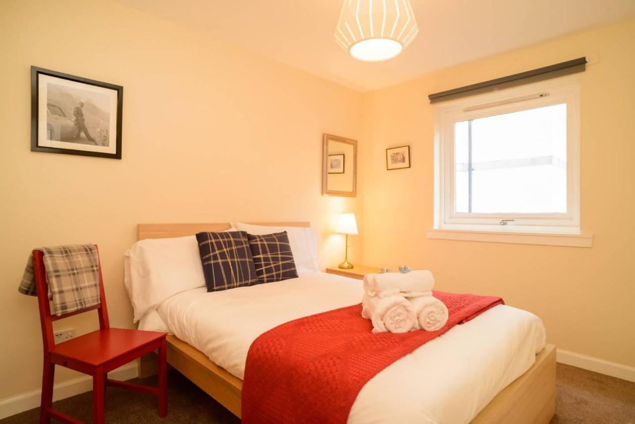 Apartment Altido Lovely For 4 With Free Parking *