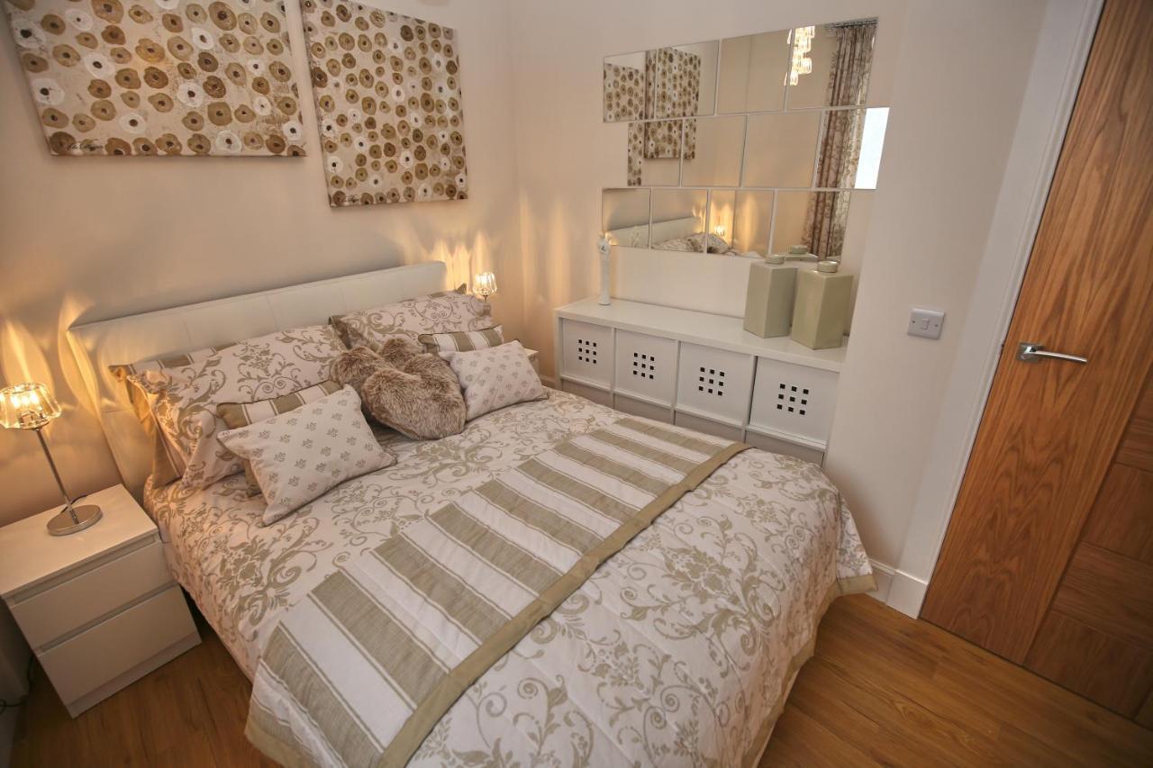 Dalry House *