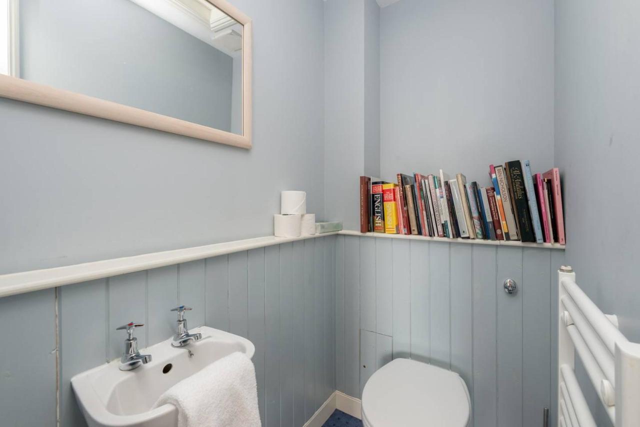 Altido Lovely 2-bedroom With Garden Close To Old Town Apartment *