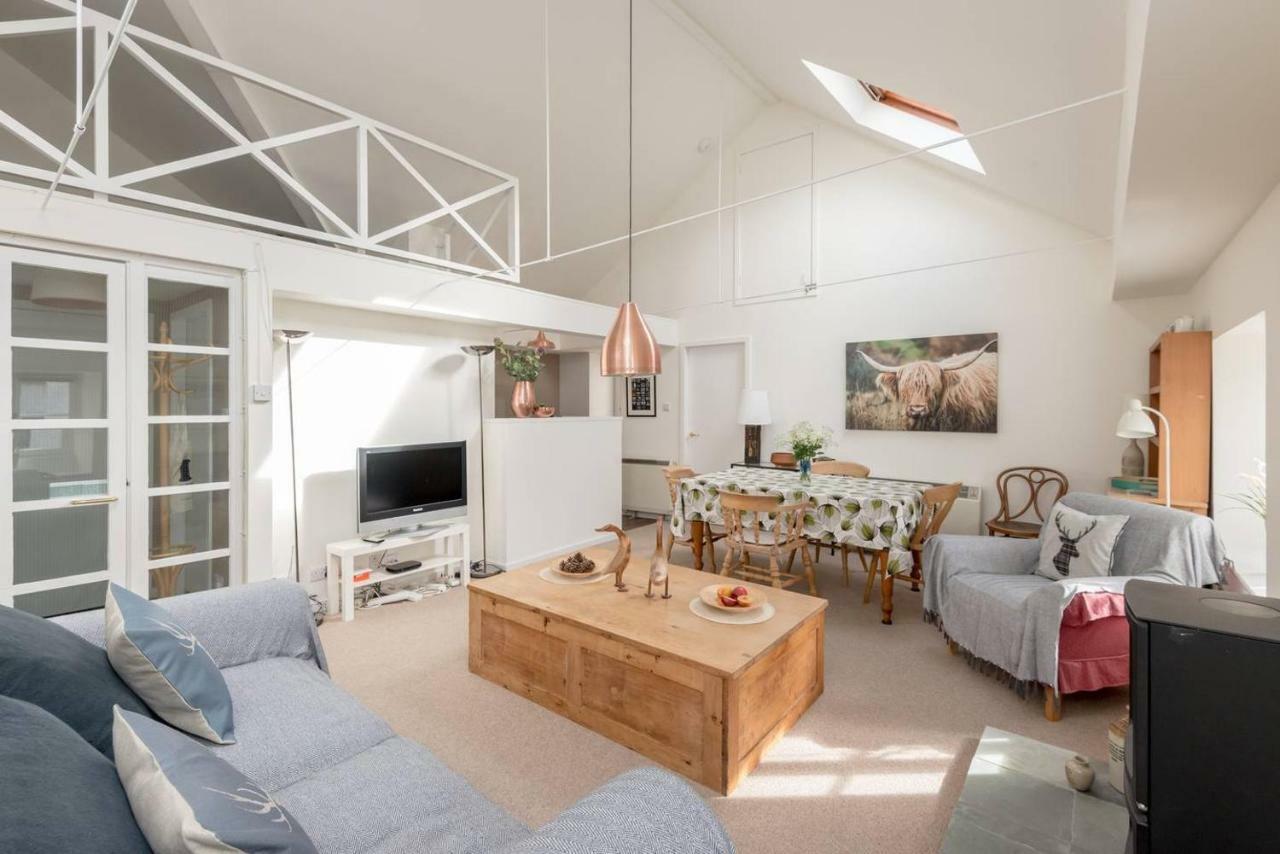 Apartment Joivy Loft At The Brewery With Free Parking Edinburgh