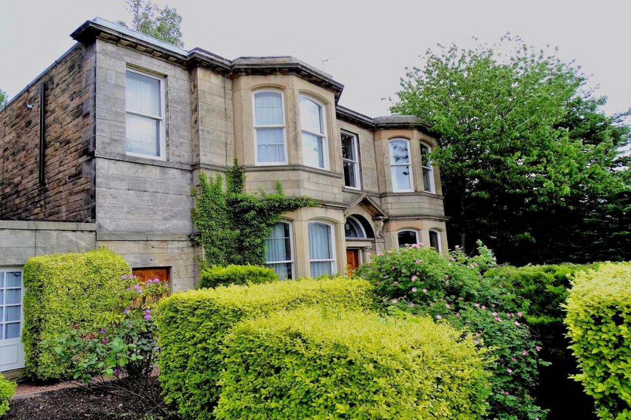 The Thrums Guest house 3*