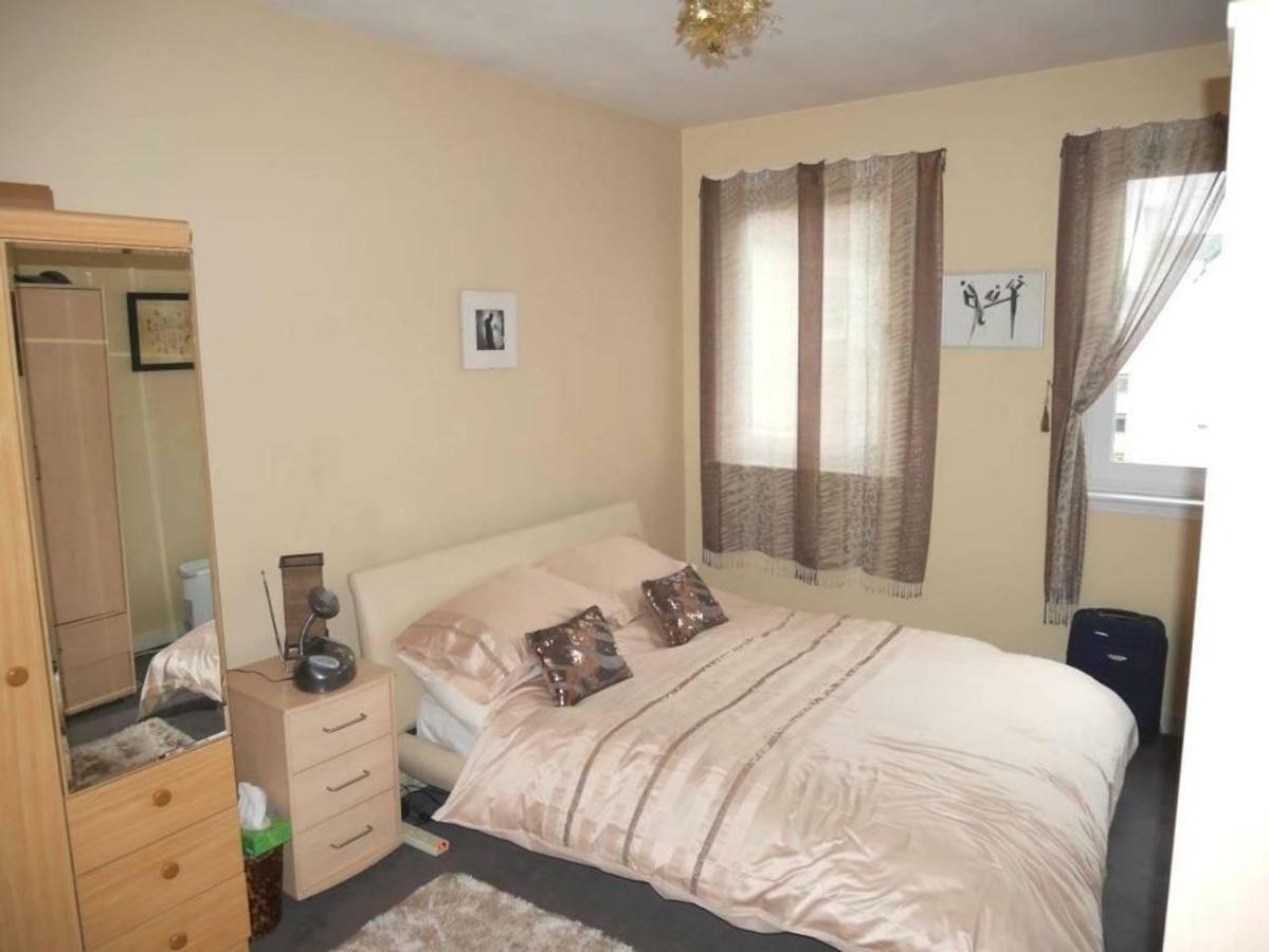 1 Bed In The Heart Of Edinburgh's Old Town EDI
