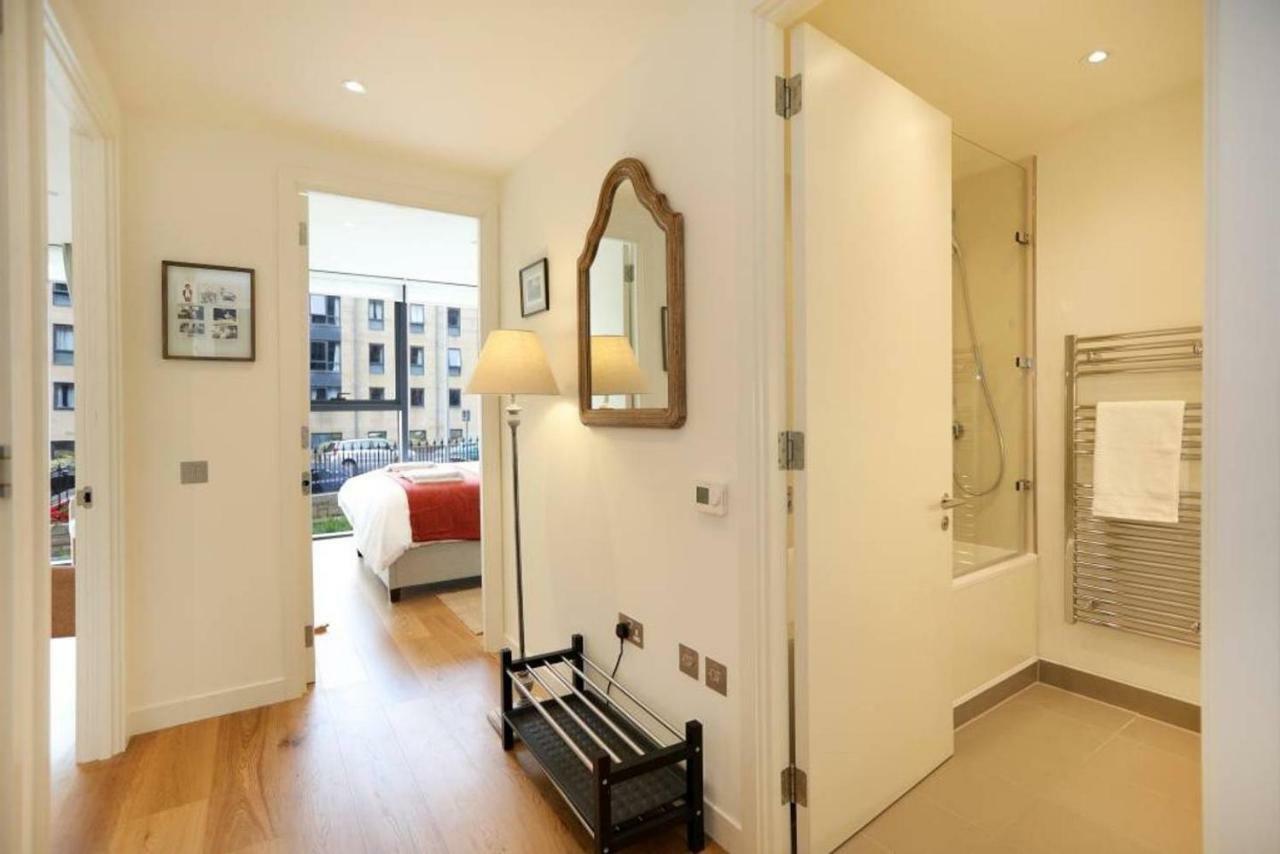 Luxurious, Central 1 Bed In Quartermile - Parking Apartment *