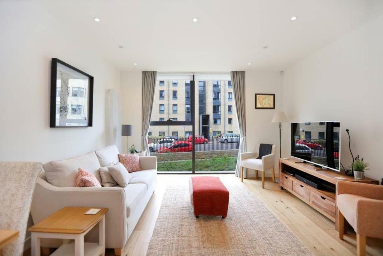 Luxurious, Central 1 Bed In Quartermile - Parking Edinburgh