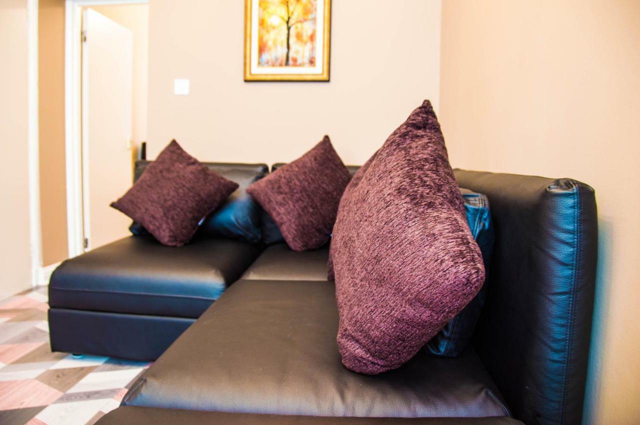 Apartment Montgomery - Crighton