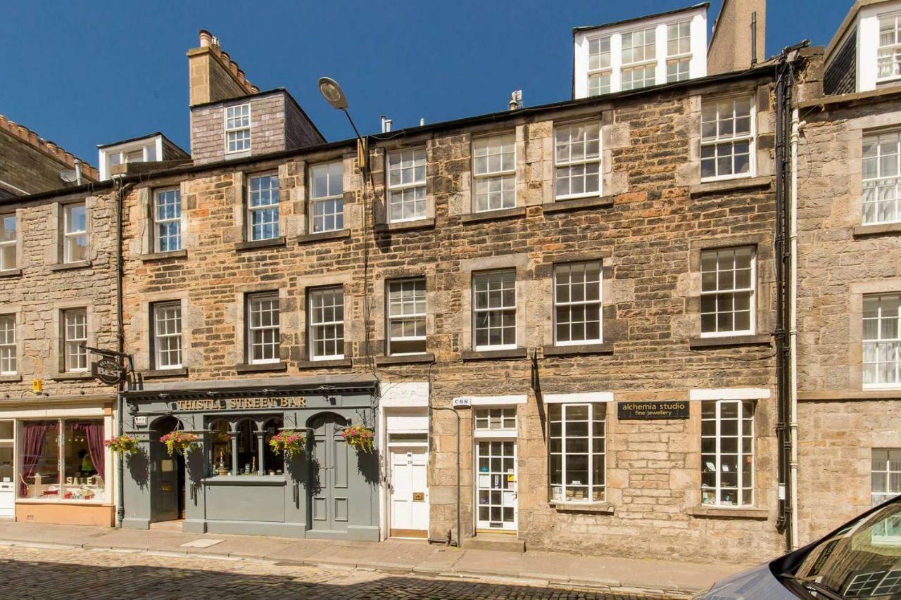 Altido Elegant Georgian 2-bedrm Apt In Heart Of Old Town Edinburgh