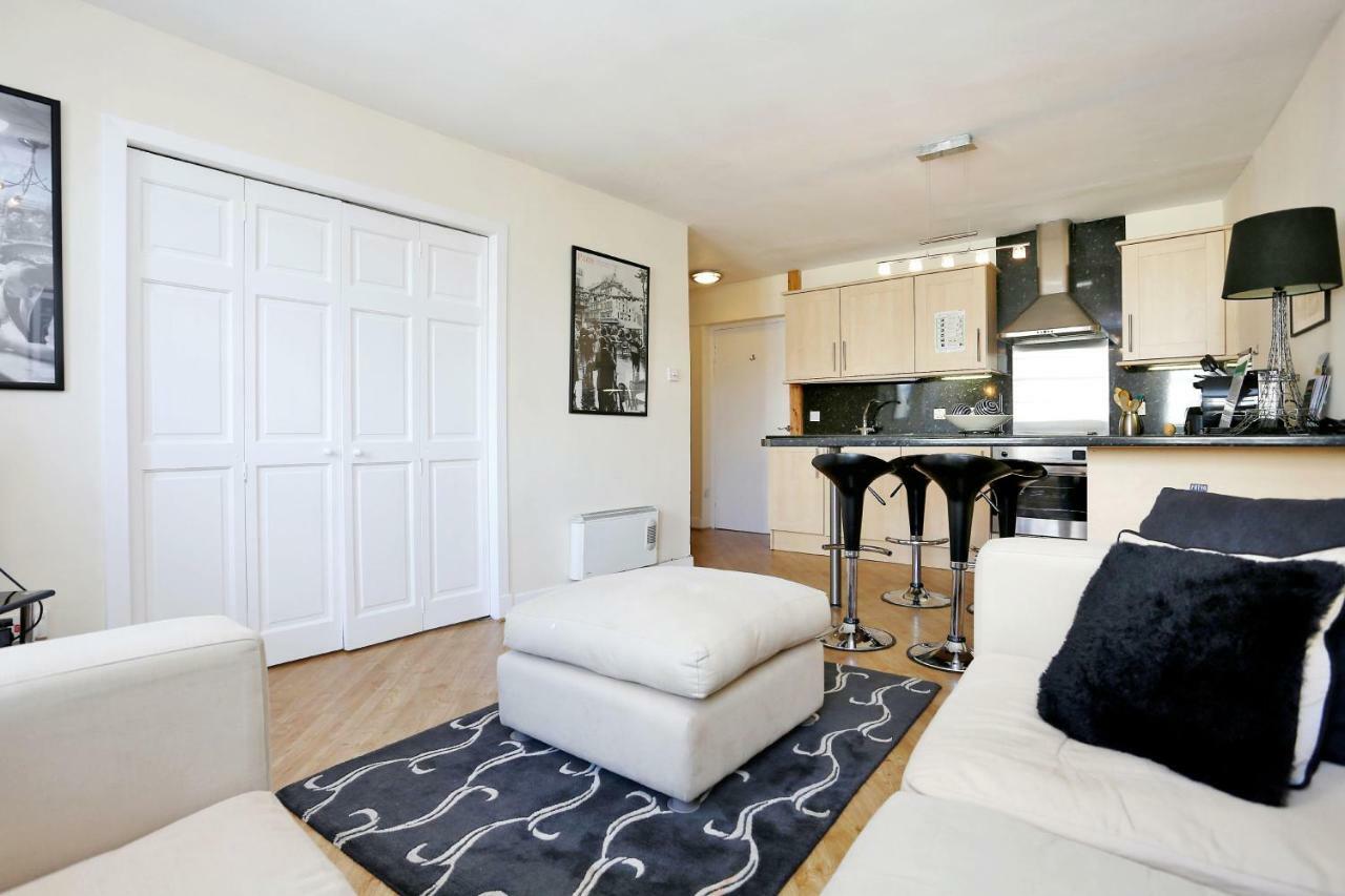 West Bow - Comfy 2 Bed On West Bow Overlooking Grassmarket Apartment