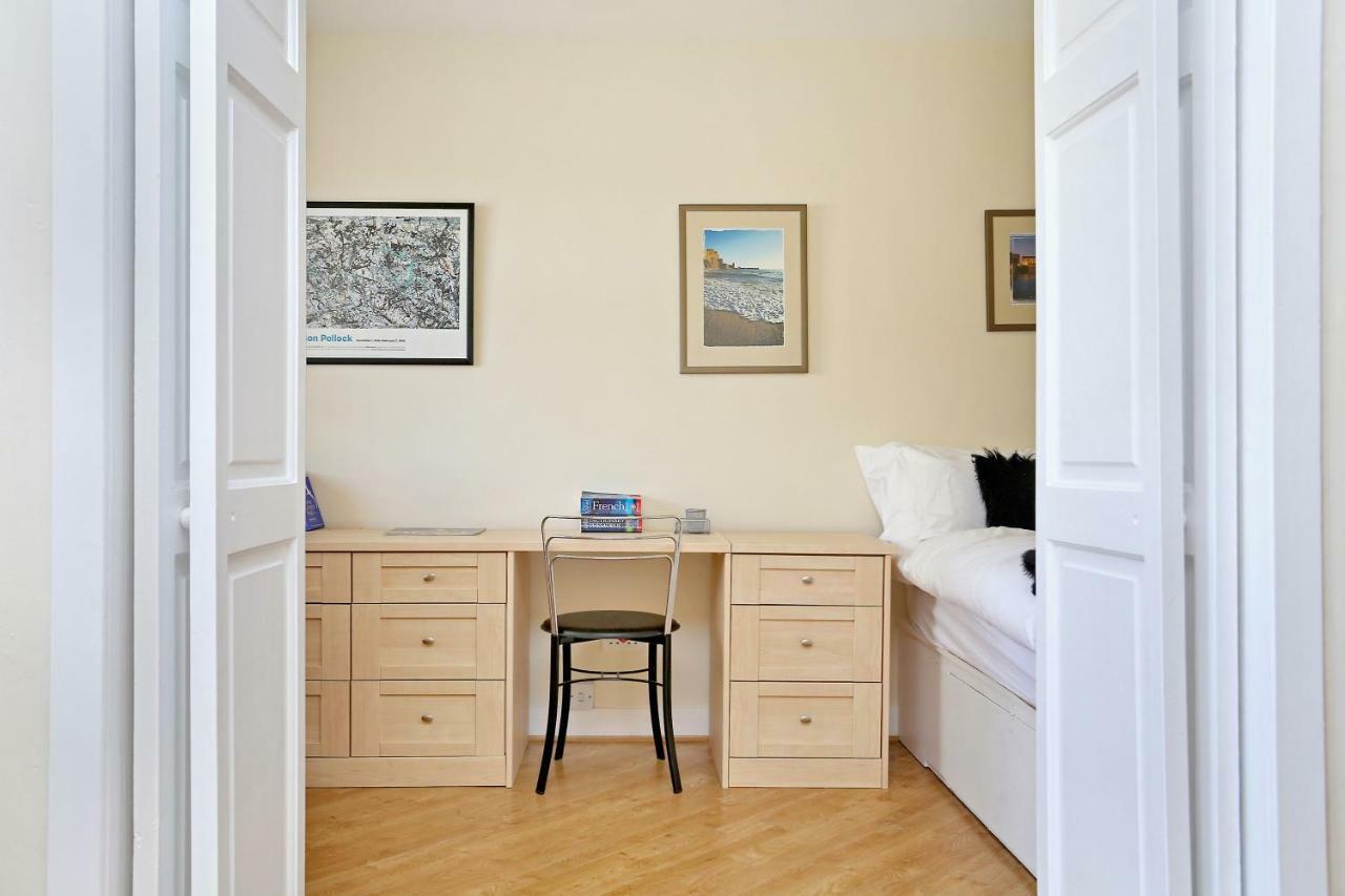West Bow - Comfy 2 Bed On West Bow Overlooking Grassmarket Edinburgh