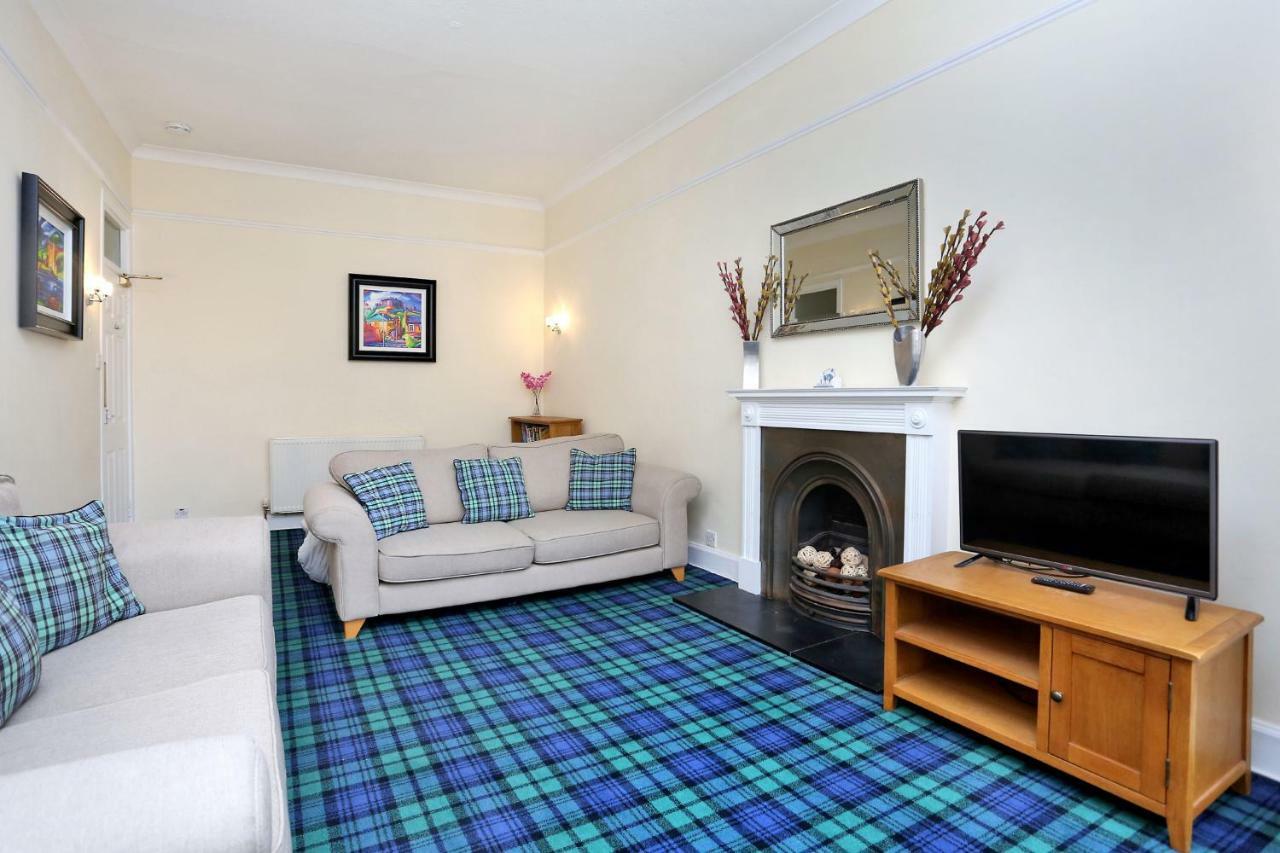 World's End - Historic 2 Bed On The Royal Mile, Sleeps 4 Edinburgh