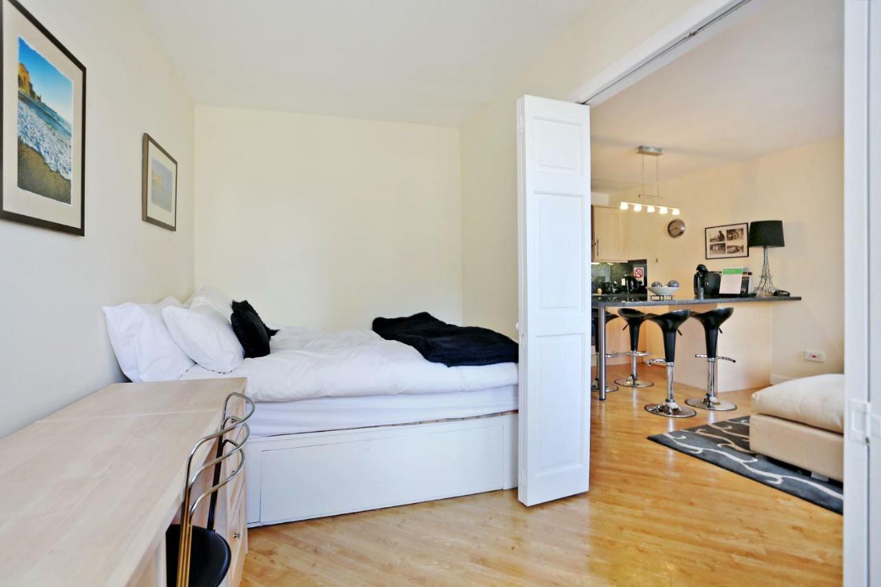West Bow - Comfy 2 Bed On West Bow Overlooking Grassmarket Edinburgh