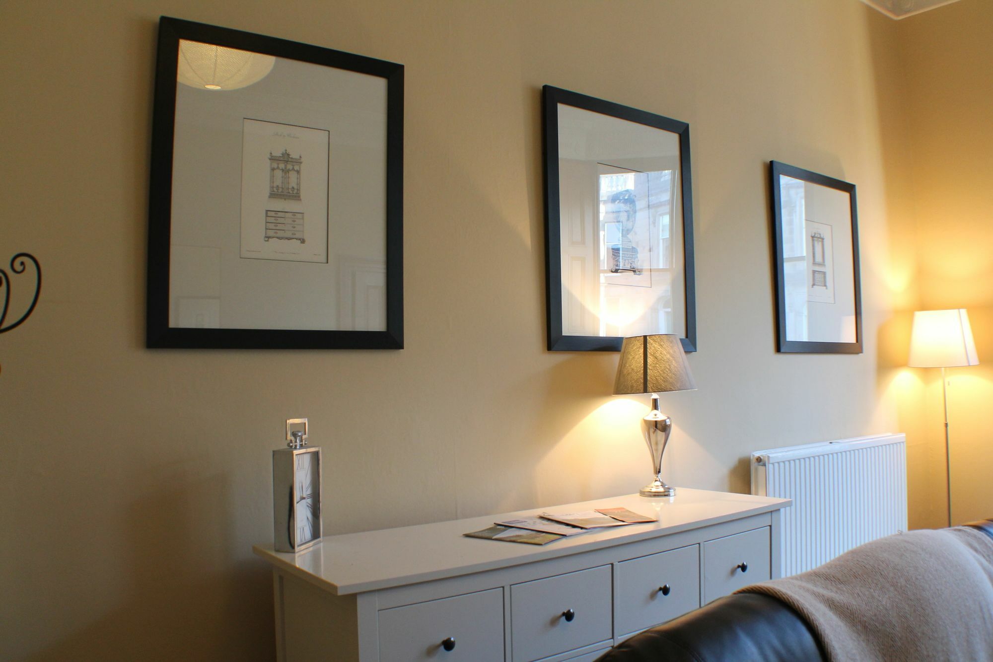 Appartement Spacious West End Townhouse