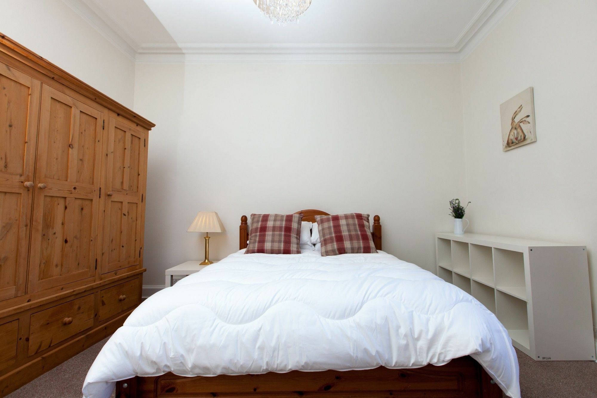 Spacious And Bright Polworth Flat Apartment EDI