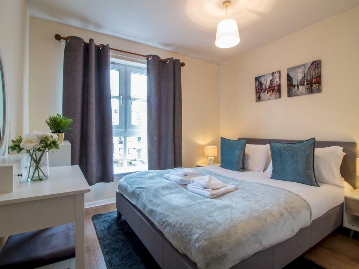 Bright & Tranquil Near Centre With Free Parking! Apartment