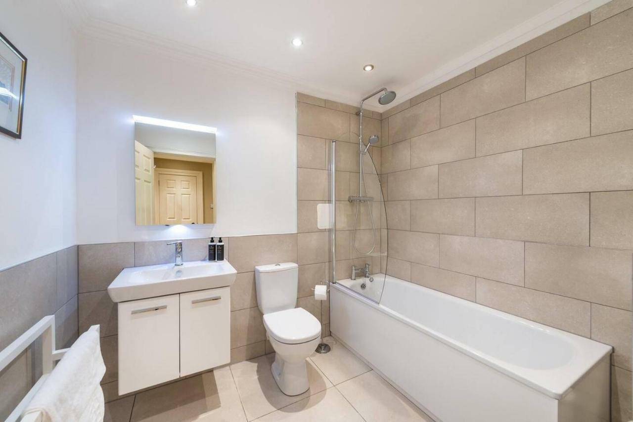 Joivy Luxury With Patio In Centre Apartment Edinburgh