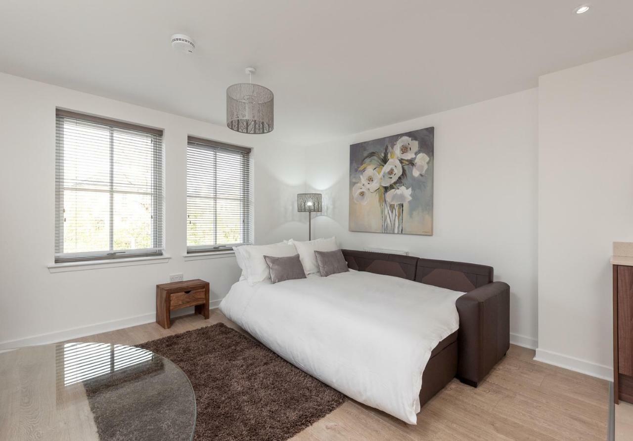 Kew Terrace Luxury Apartment *