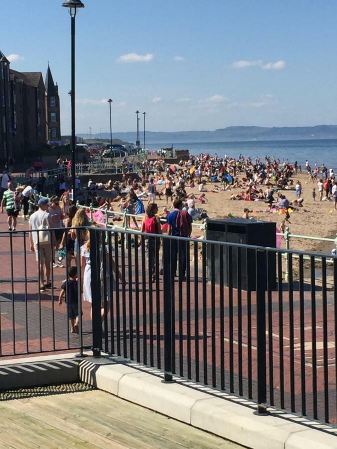 Apartment On The Beach Edinburgh
