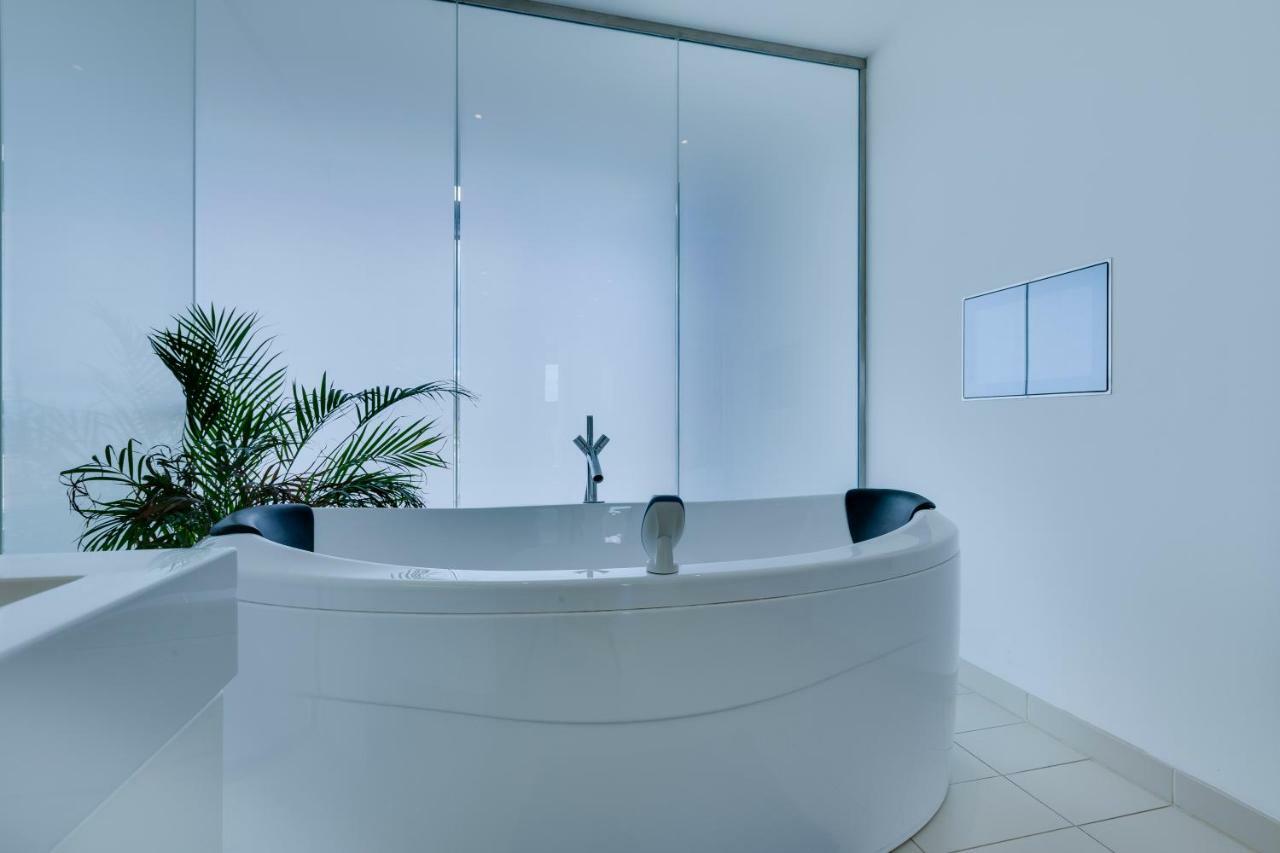 Appartement Stunning Quartermile Penthouse *