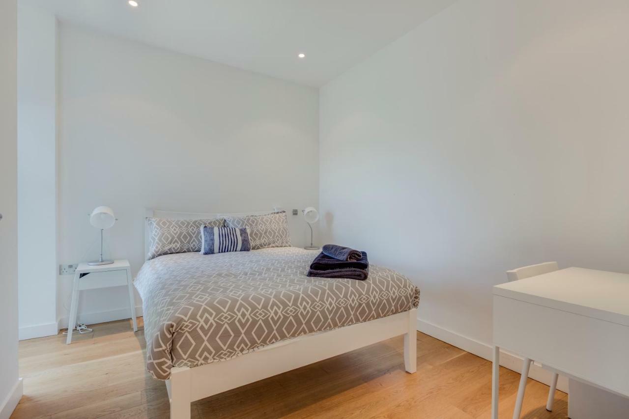 Stunning Quartermile Penthouse * EDI