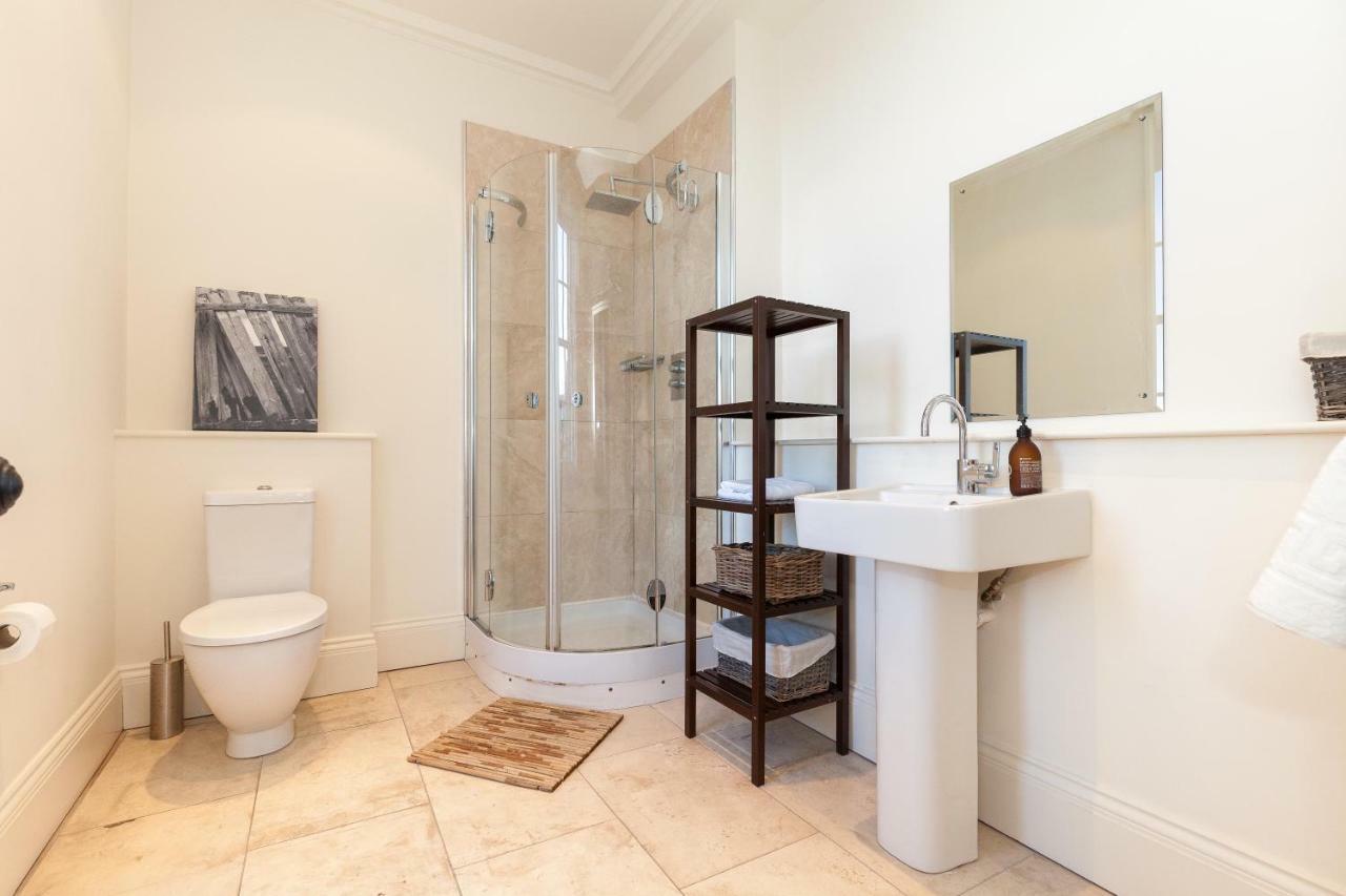 North Castle Street Luxury 3 Bedroom/3 Bathroom Édimbourg