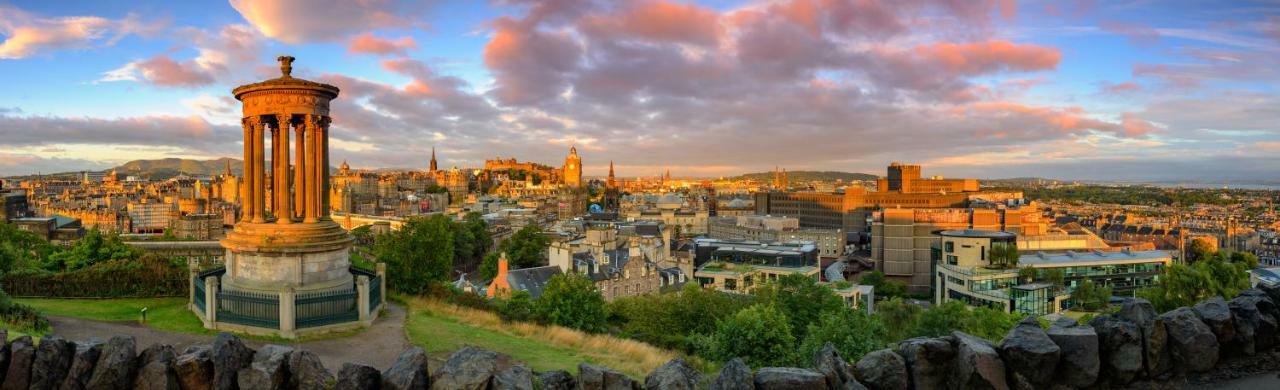 Victorian Elegance With Stunning Castle View Holiday home *
