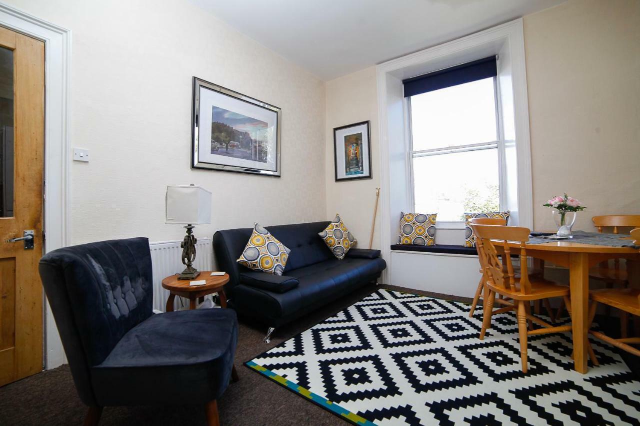 Another Apartment *