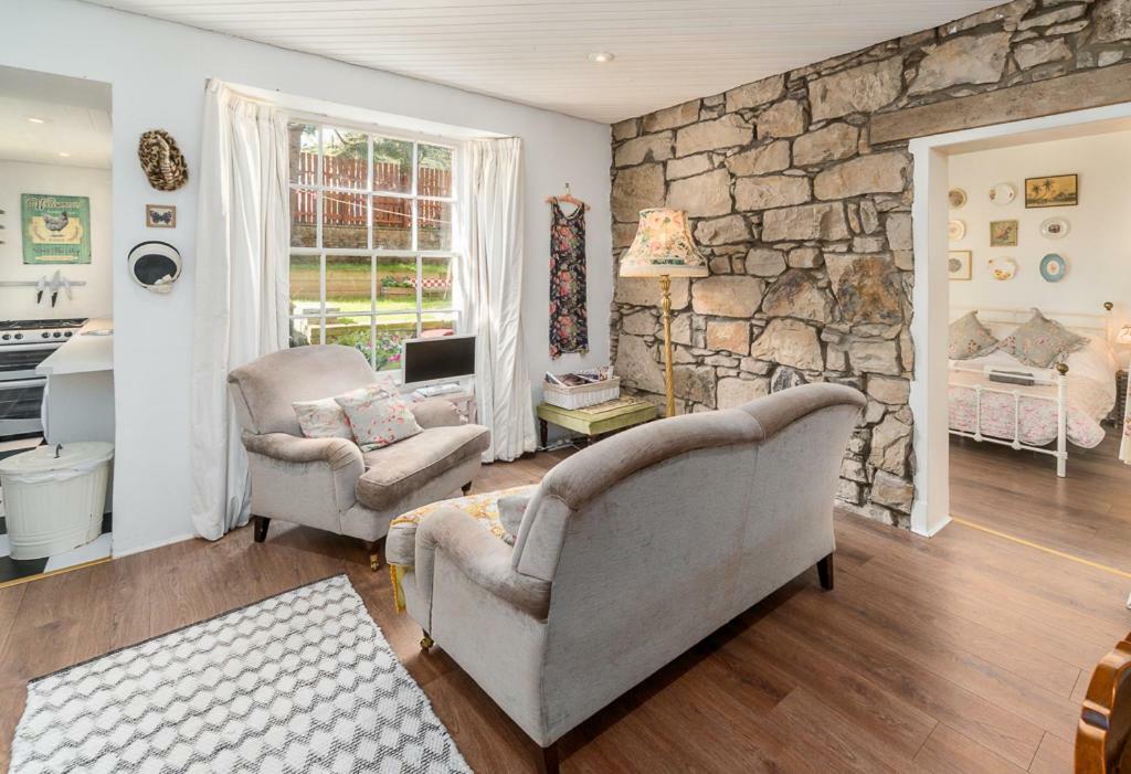 Vintage Apt, Pvt Garden, Wifi, New Town * Edinburgh