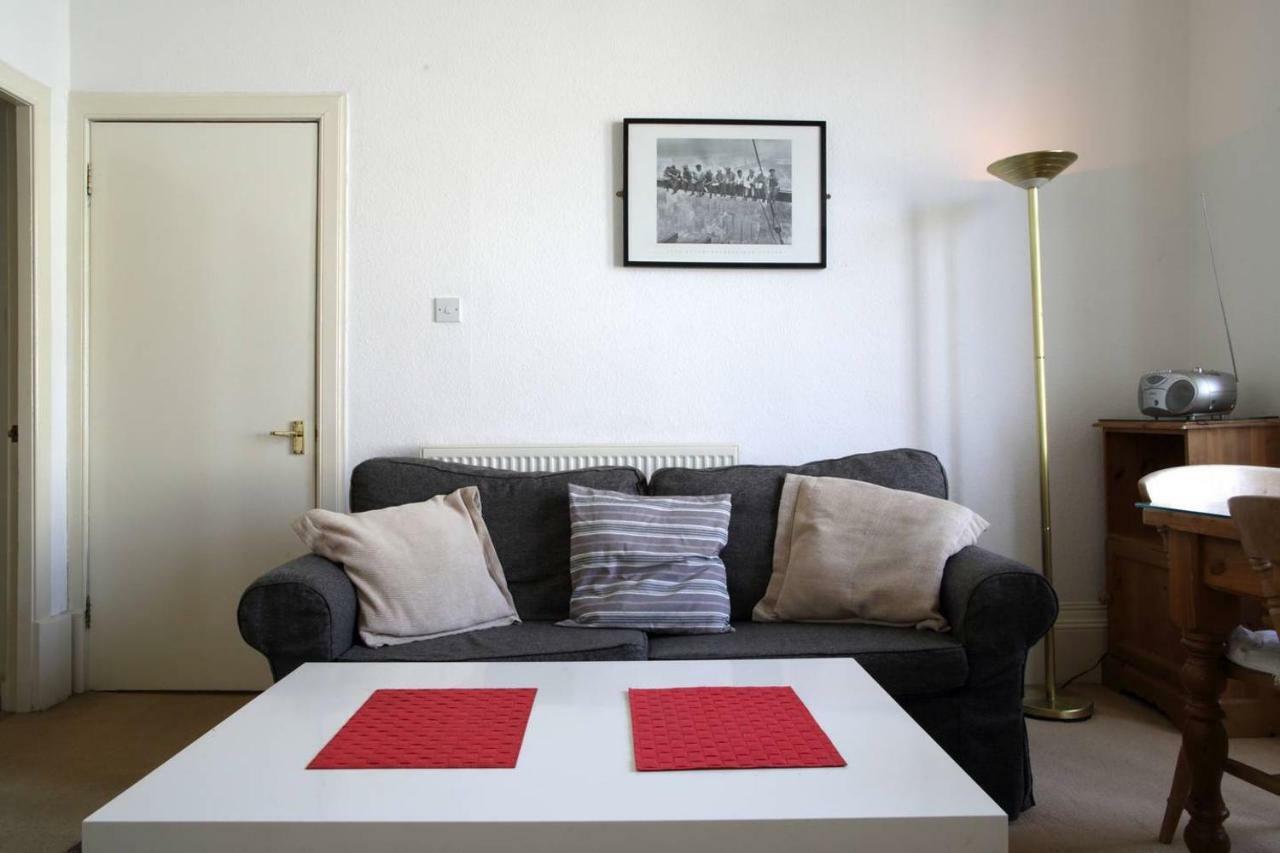 Apartment Grindlay Street