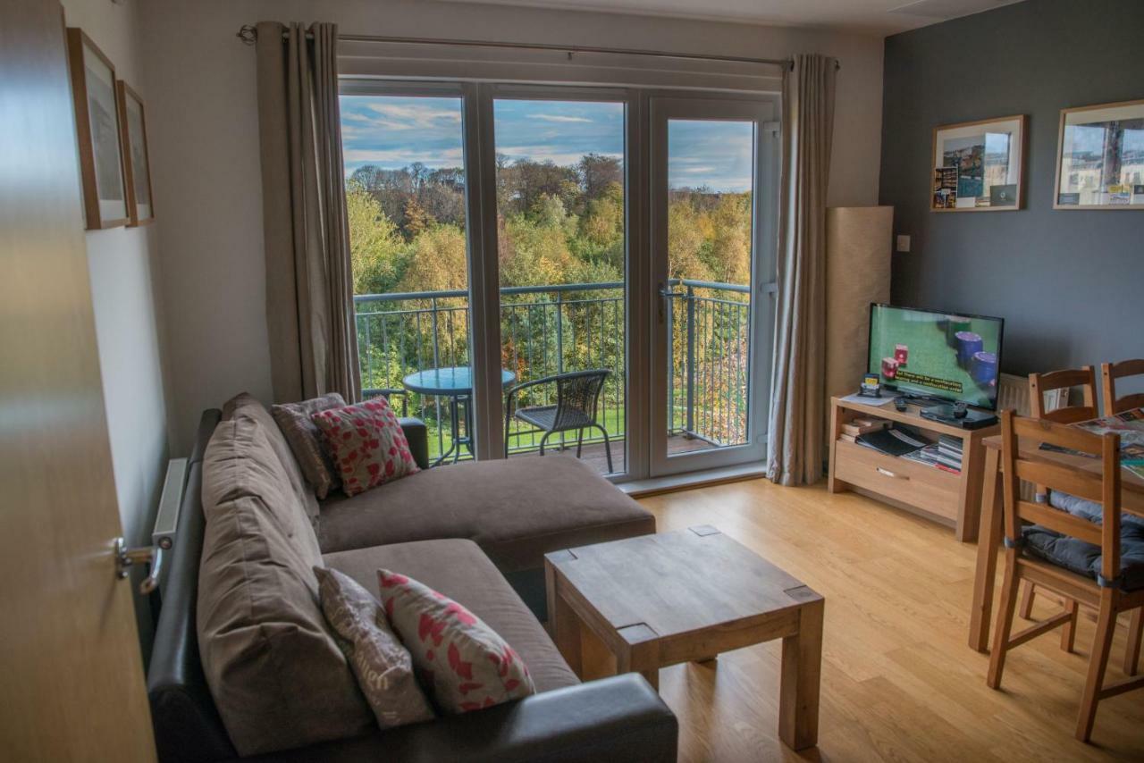 Lochend Park View Apartment Edinburgh