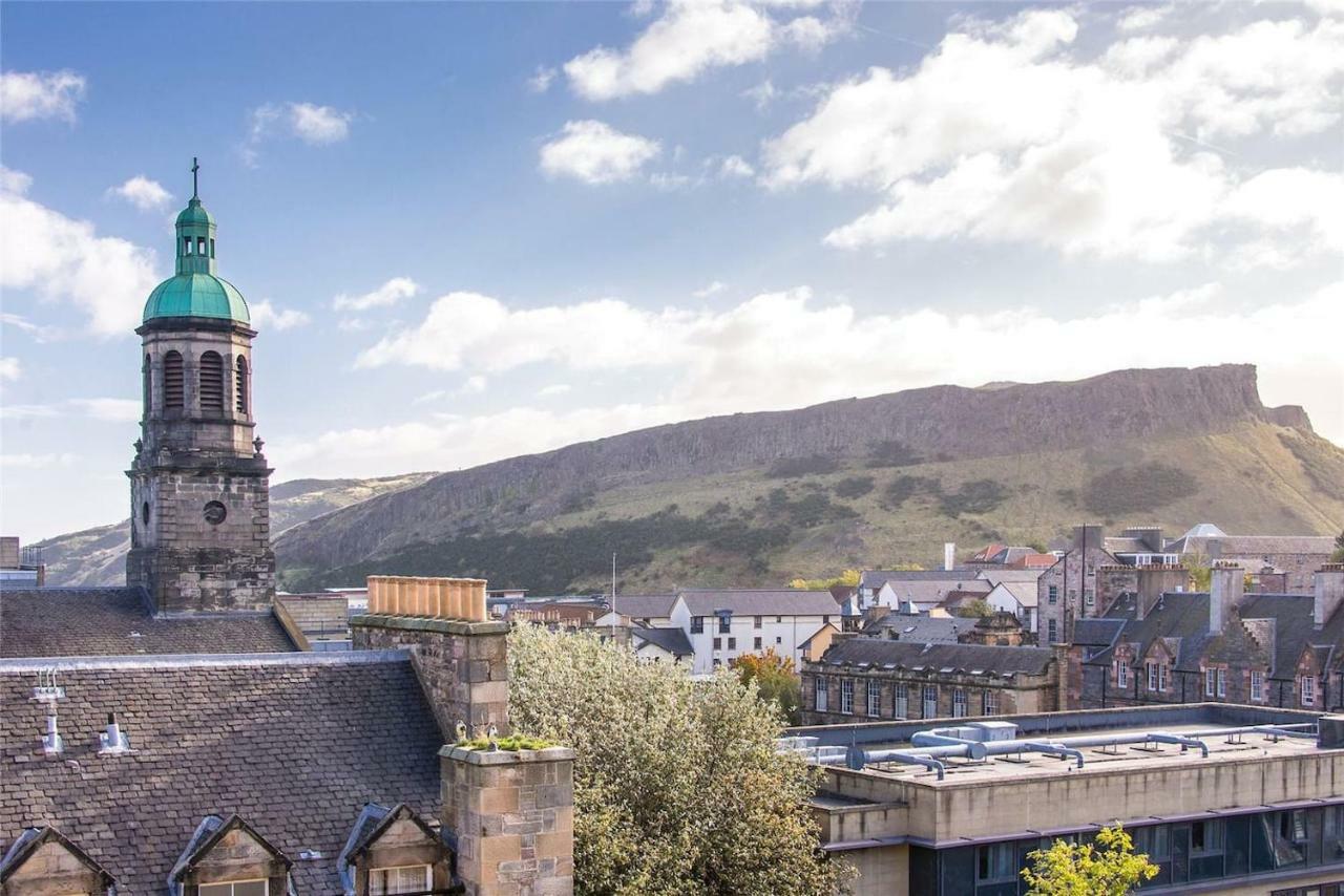 Spacious 2 Bed Next To Royal Mile & Waverley Apartment *