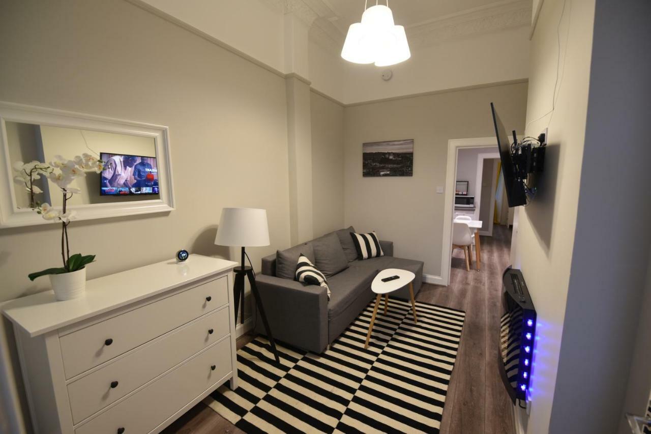 Appartement Slateford House Ground Floor Main Door EDI