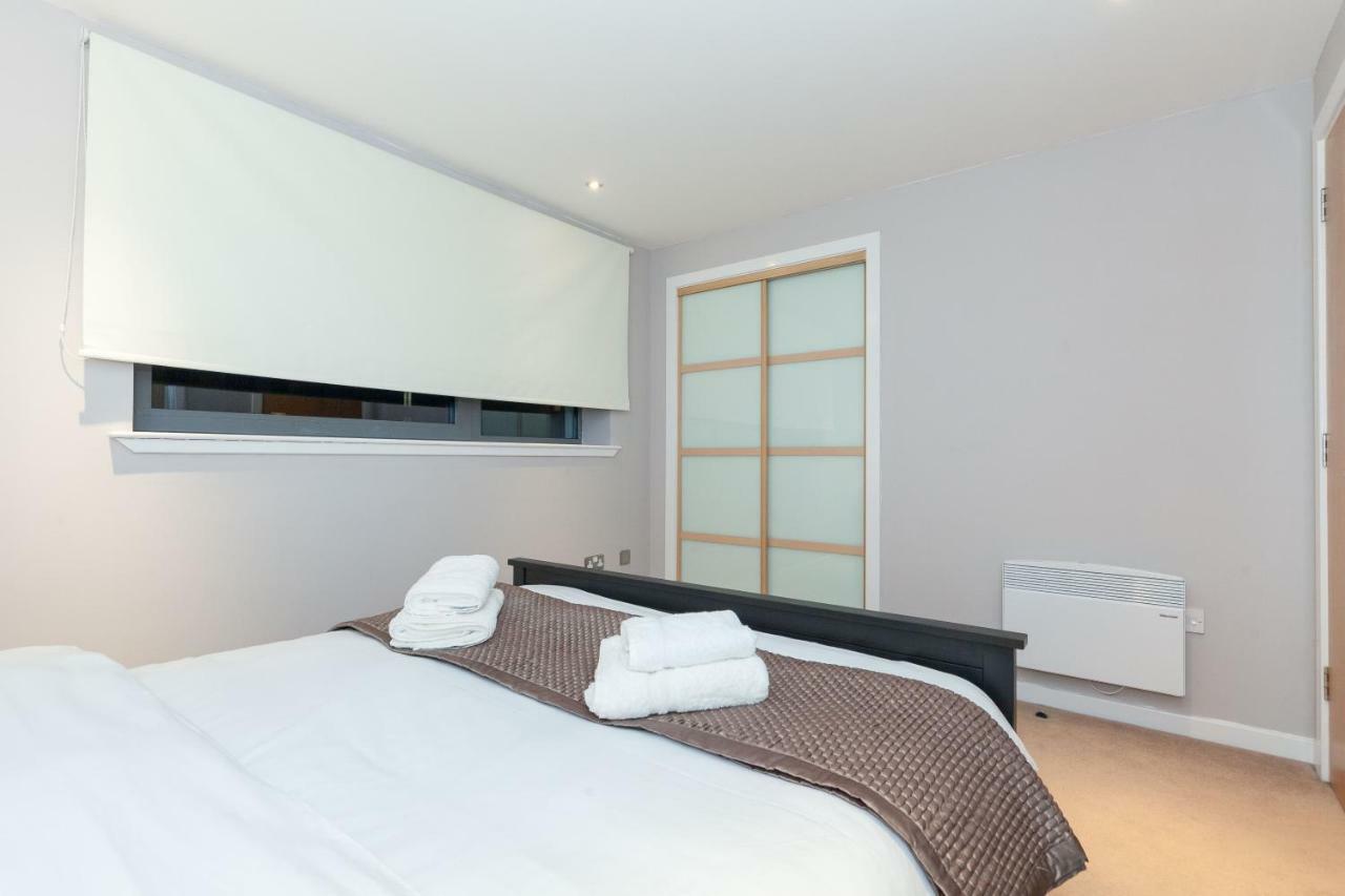 Modern Two Bedroom Appartement *