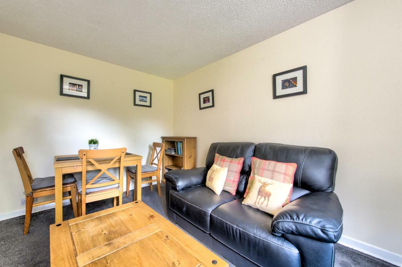Apartment Charming 1 Bed With Castle View *