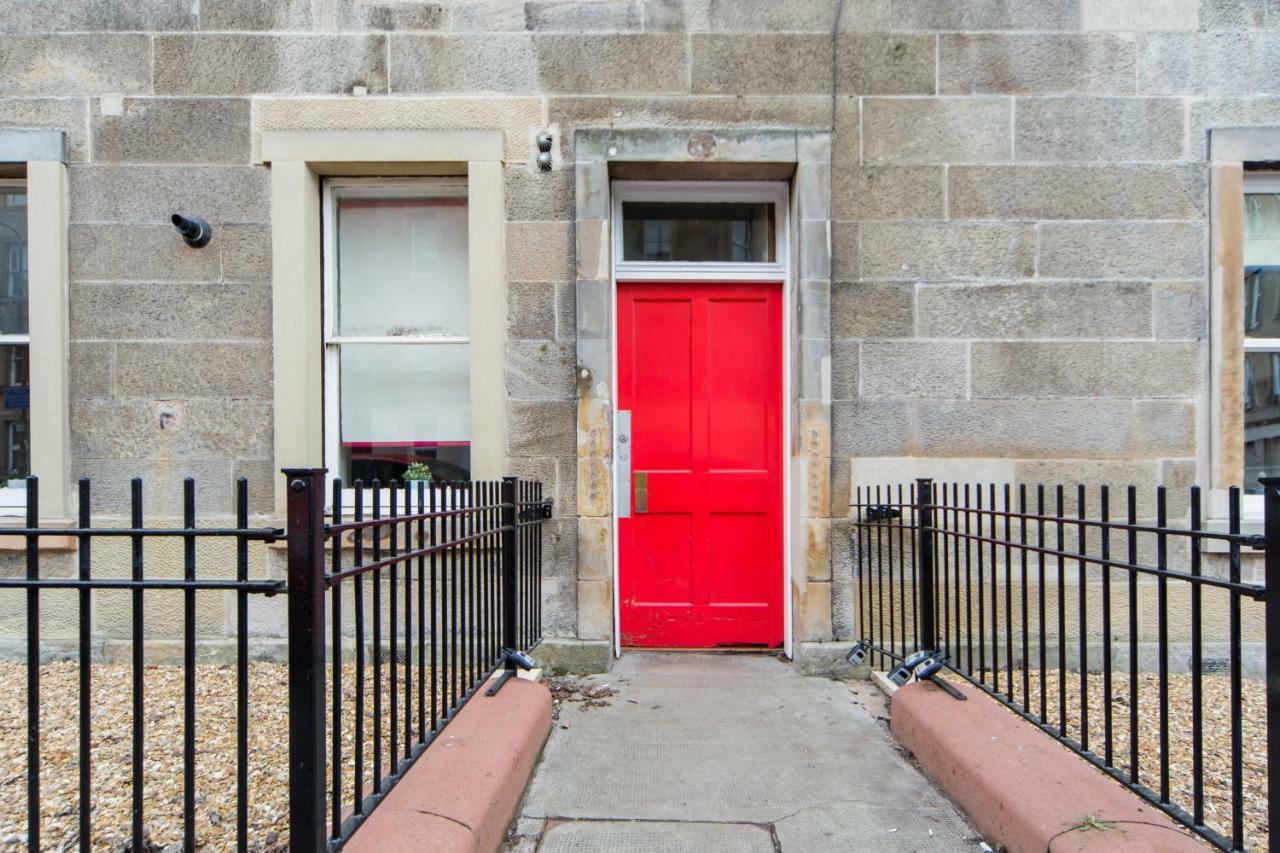 The Plywood Flat, Modern Style In A Traditional Tenement Apartment EDI