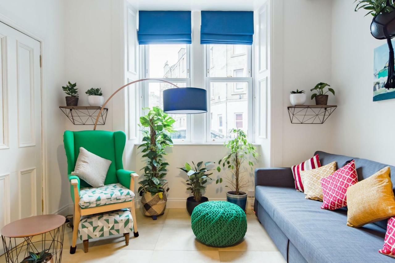 The Plywood Flat, Modern Style In A Traditional Tenement Apartment
