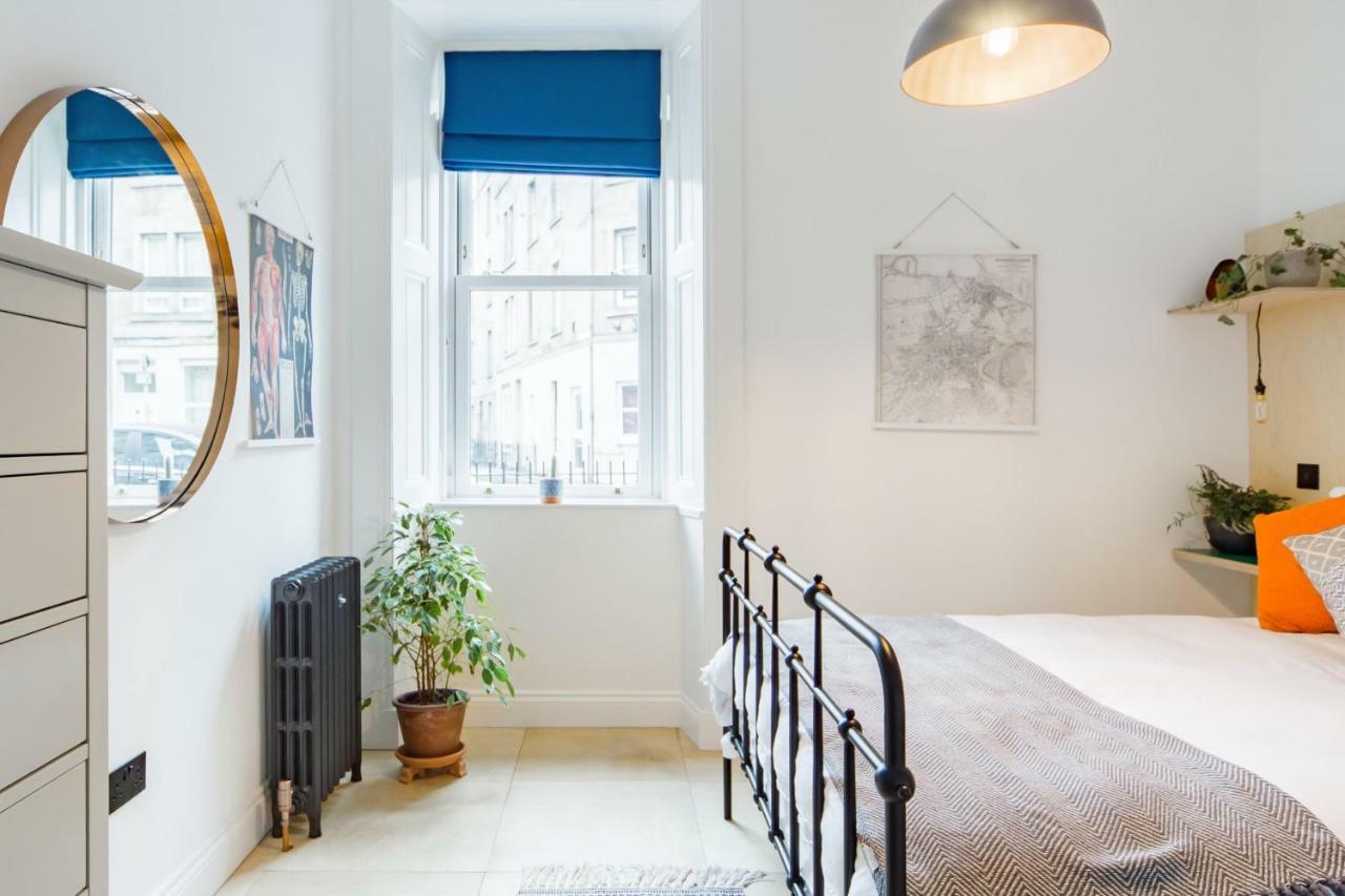 The Plywood Flat, Modern Style In A Traditional Tenement * EDI
