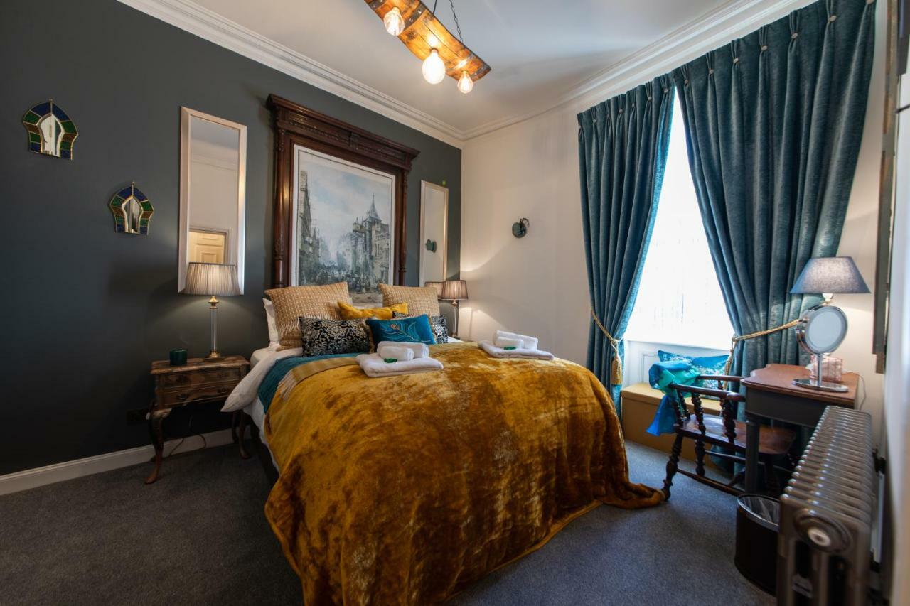 The Jeffrey Street Retreat *
