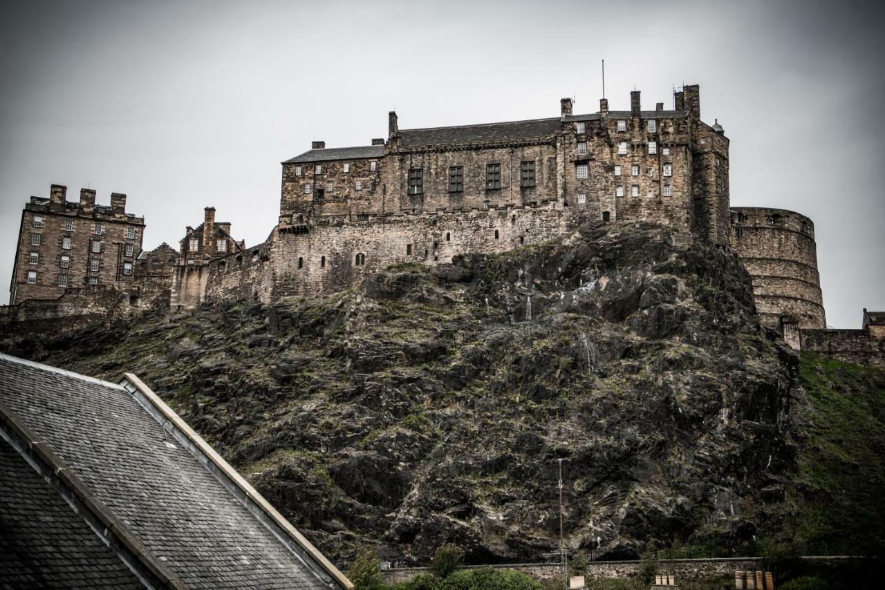 In With Great View On Castle Appartement *