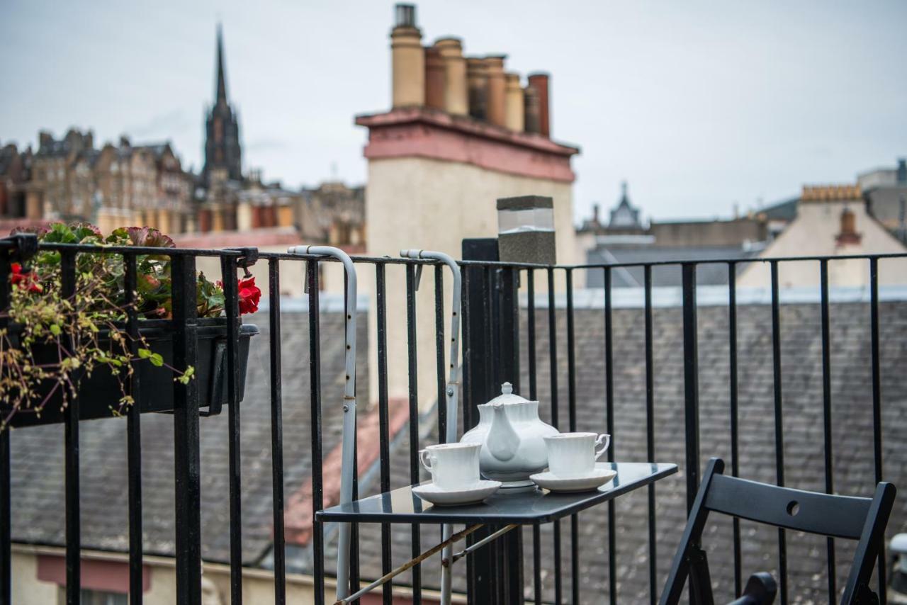 Appartement In With Great View On Castle *