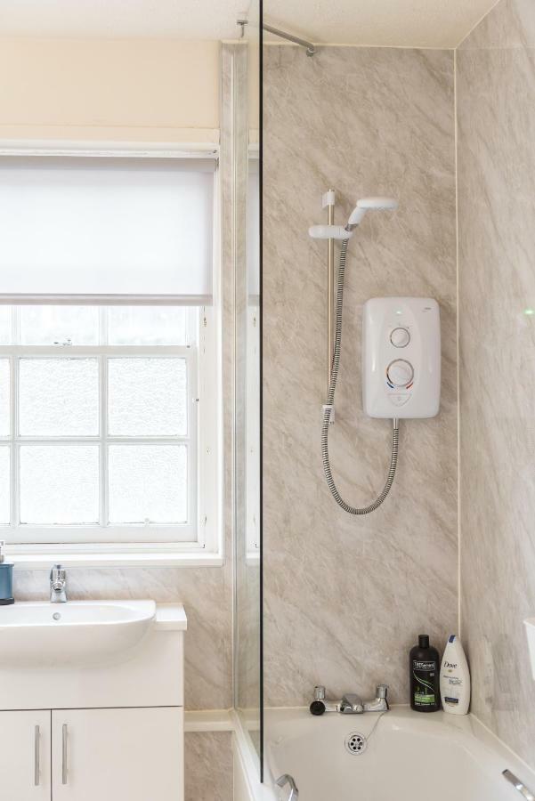 Sunny & Spacious Royal Mile Dating From 1677 Appartement