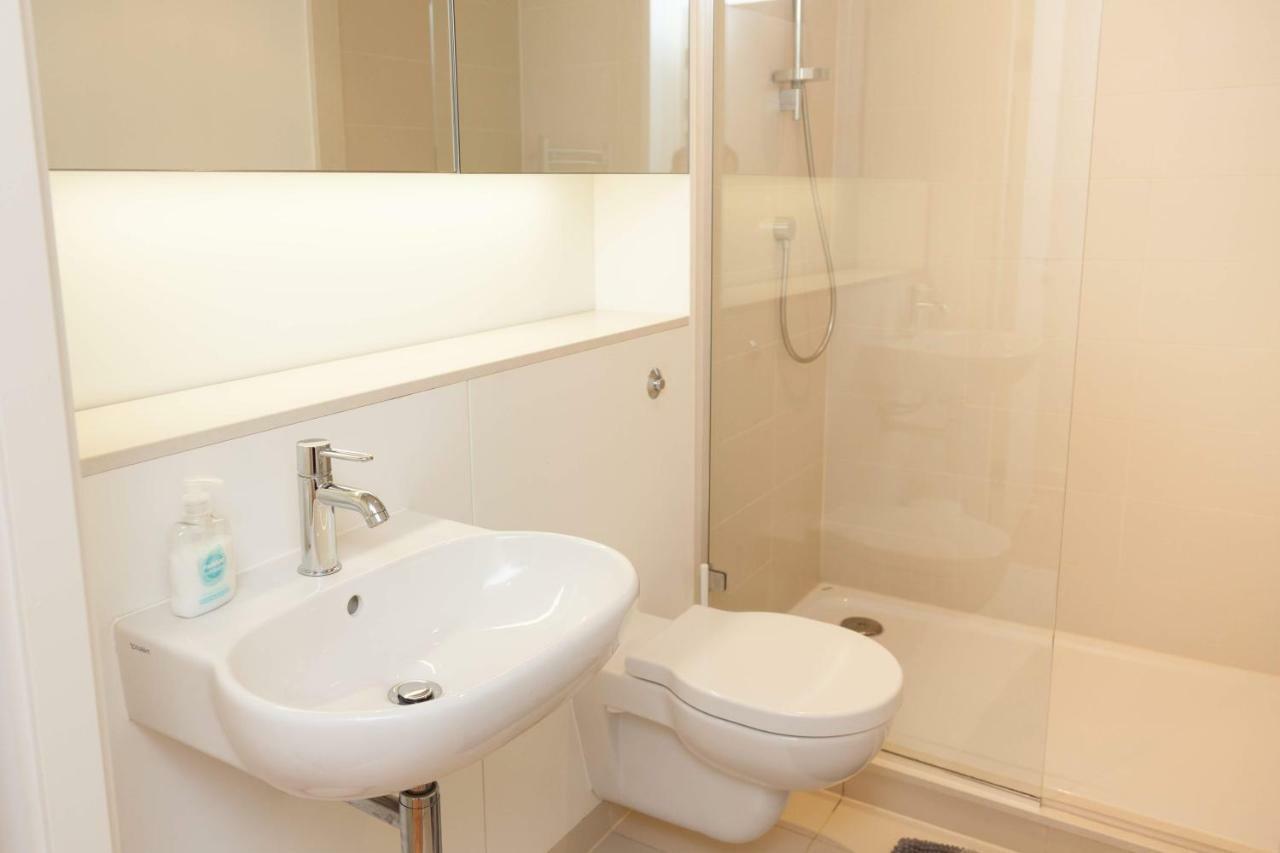Apartment 2 Bed At Quartermile EDI