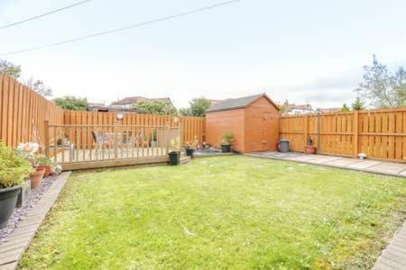 Crewe - 2 Bed, Free Off Street Parking And Private Garden EDI
