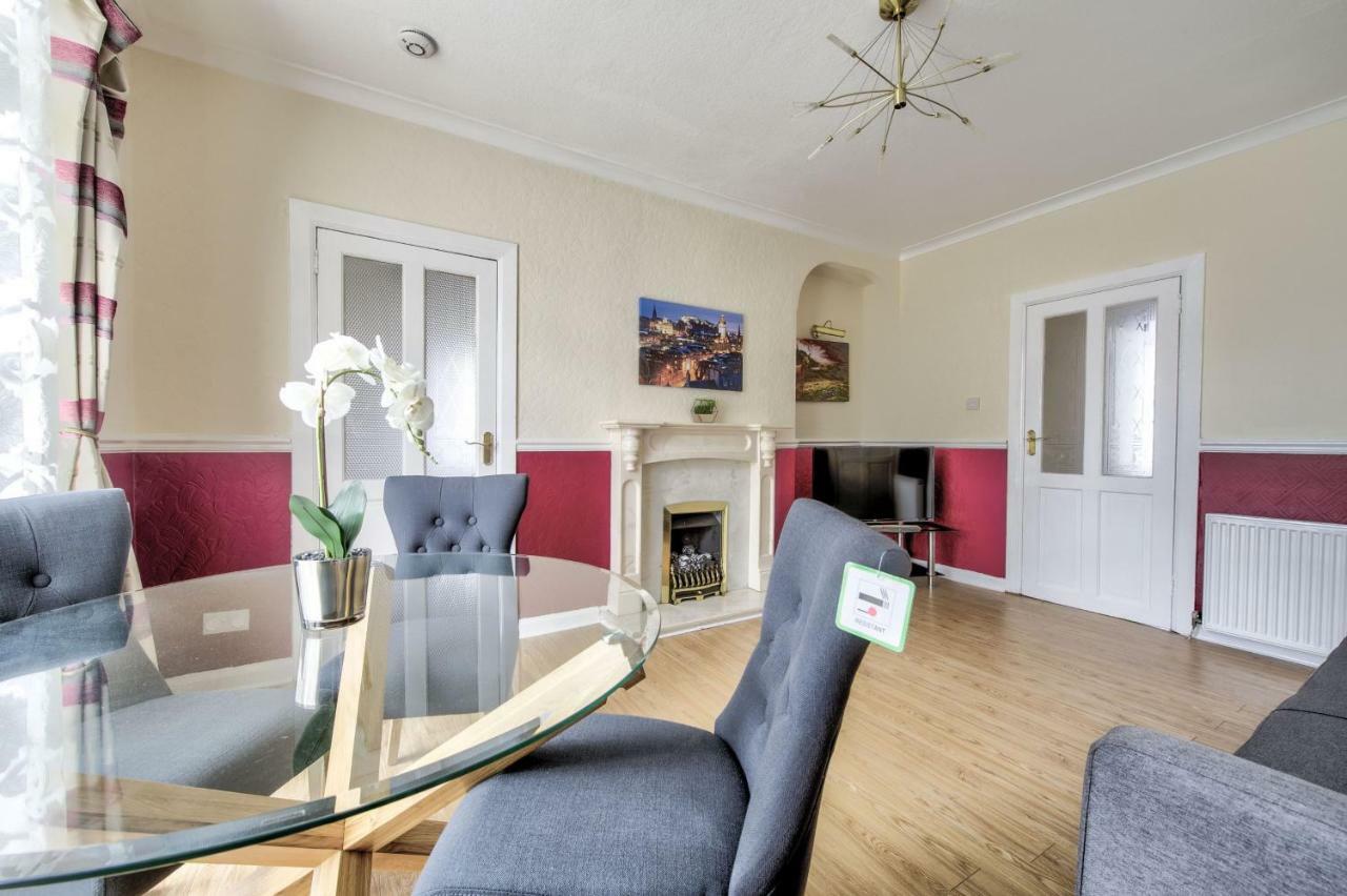 Pilton Avenue House Holiday home *