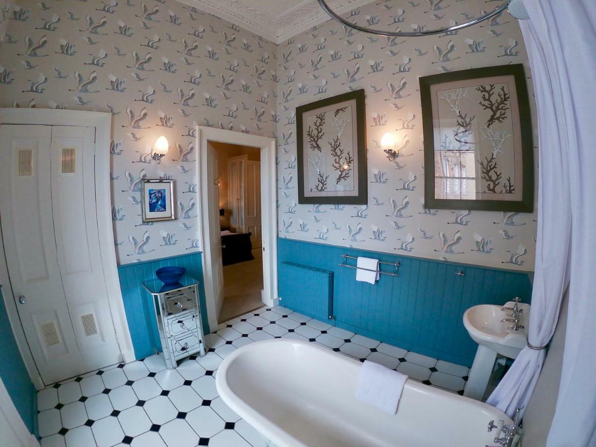 Apartment Escape To @ Albyn Place *