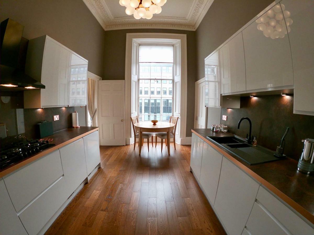 Escape To @ Albyn Place